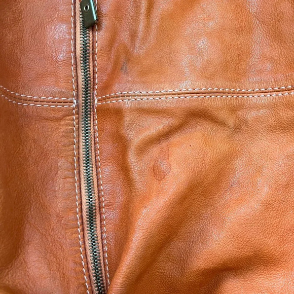 Sissirossi Orange Leather Shoulder Bag - Picture 8 of 11